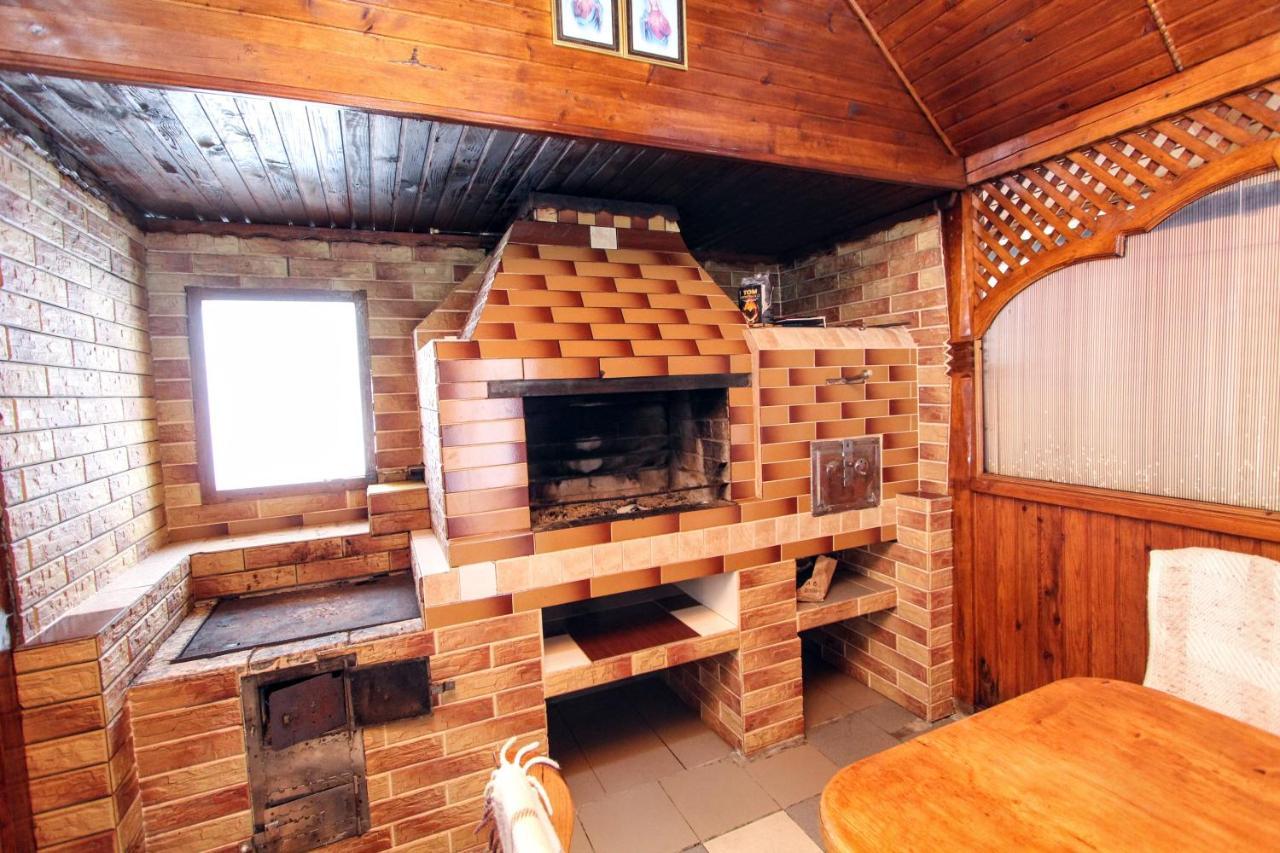 Cottage Kliverent Yaremche Eksteriør billede